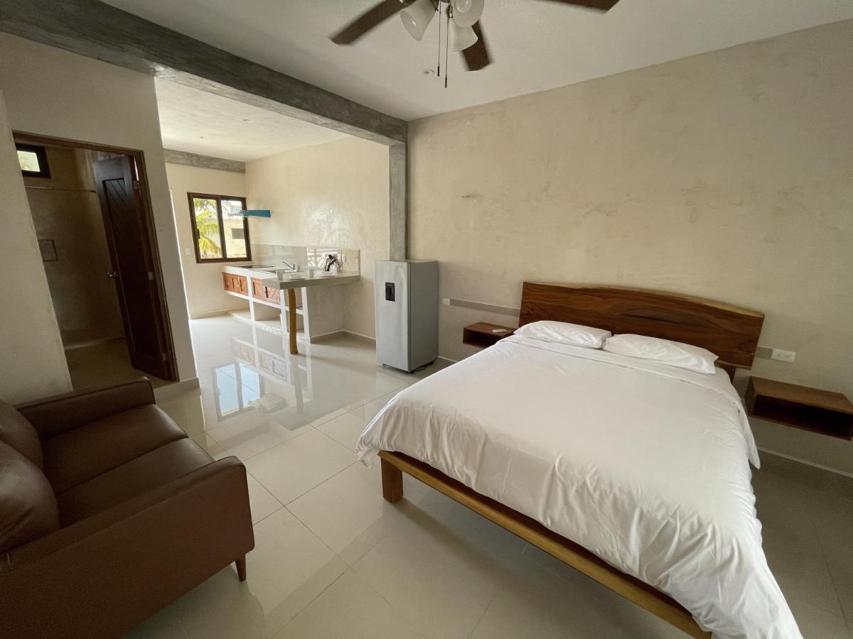 Mexhe Hotel إل كويو المظهر الخارجي الصورة