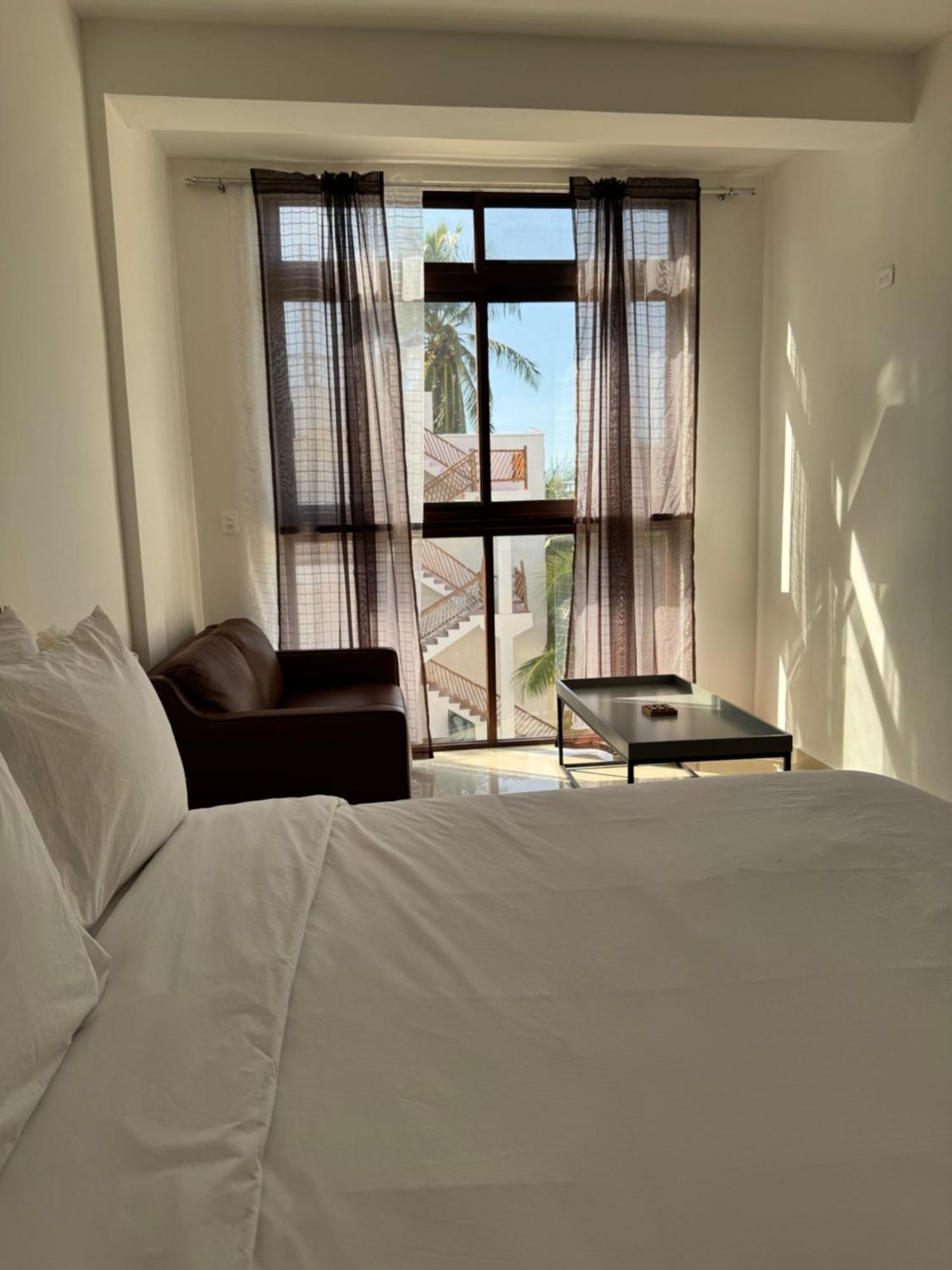 Mexhe Hotel إل كويو المظهر الخارجي الصورة