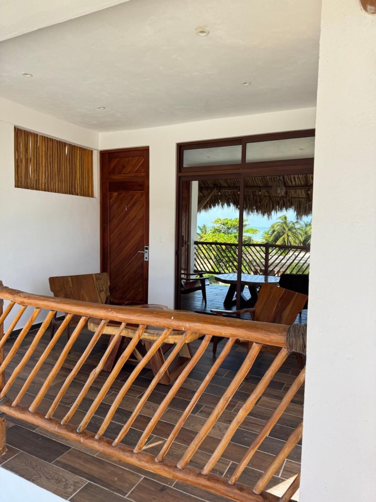 Mexhe Hotel إل كويو المظهر الخارجي الصورة